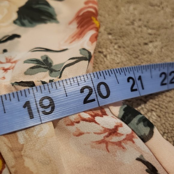 Torrid Floral Button Up Shirt Pink Green Women's 1 Lightweight Breathable Summer - Picture 8 of 9